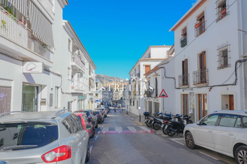 Foto 98da2ed9-76d7-4e8a-9df7-70b939cb51f8. Apartamento en Altea ciudad Altea