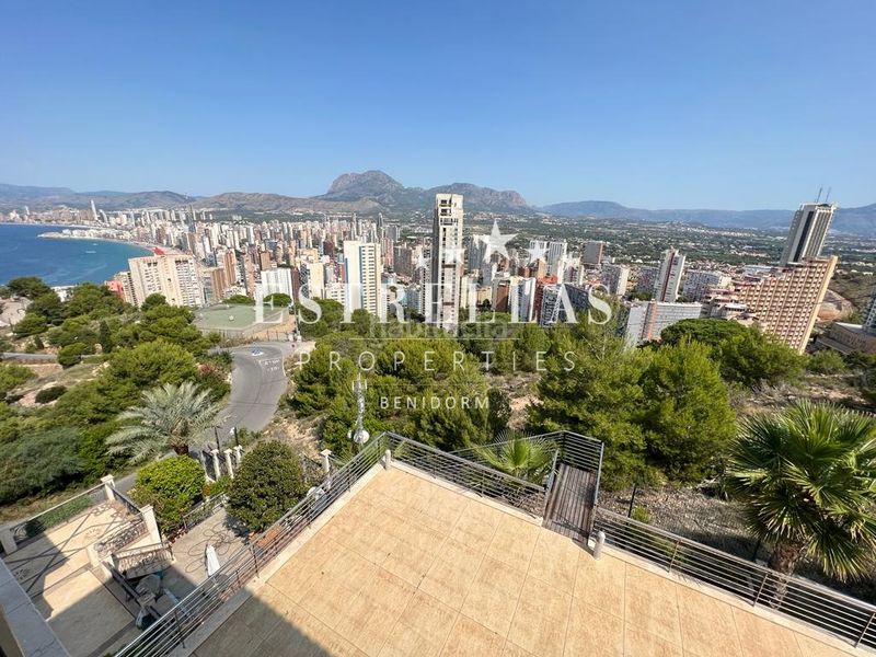 Foto 060ffd76-48fc-42c1-bb82-2404678de725. Chalet en Sierra Helada Benidorm