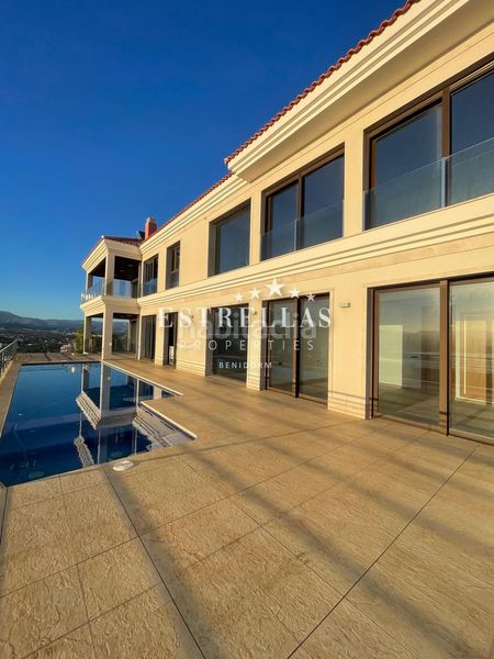 Foto a8a77e96-376e-4629-8bbb-66b38517c463. Chalet en Sierra Helada Benidorm