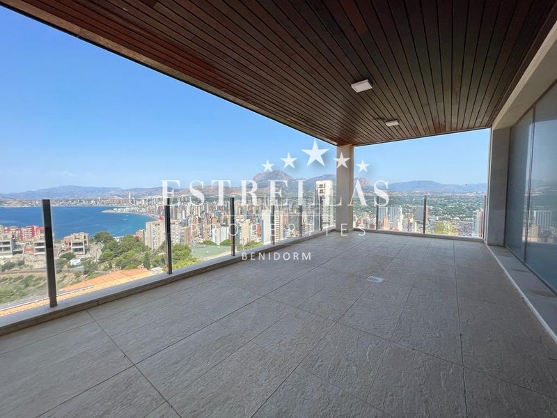 Foto d8481487-aa5c-4ccc-ae45-cdc73e13f52f. Chalet en Sierra Helada Benidorm