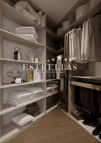 Foto efe20dc3-5de6-4d44-87c4-81f90ea30533. Apartament amb calefacció piscina a Playa Poniente Benidorm