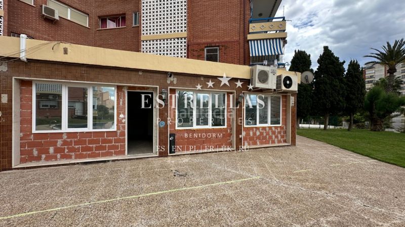 Foto c4aa8573-5361-4ed6-856f-a0f90c40e2f0. Apartament amb calefacció piscina a Playa Poniente Benidorm