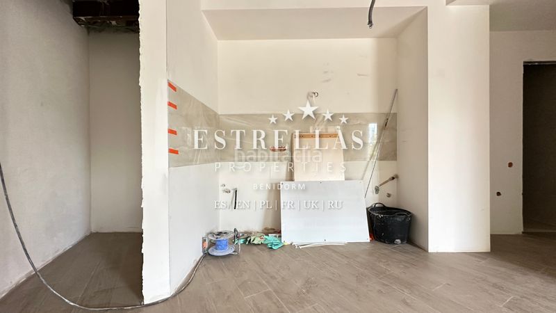 Foto cfd6a2b2-5585-40fe-9451-2204fbe50f47. Apartament amb calefacció piscina a Playa Poniente Benidorm