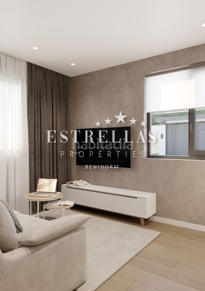 Foto 2498212d-6be9-488b-a723-fbce171c9233. Apartament amb calefacció piscina a Playa Poniente Benidorm