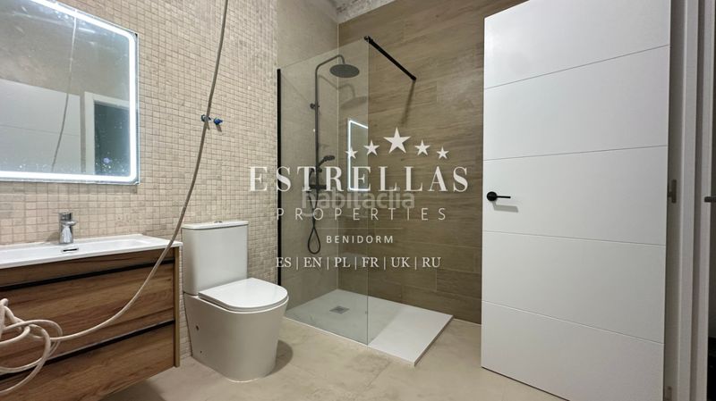 Foto 4a1f32e2-d3cf-487d-b331-309614922621. Apartament amb calefacció piscina a Playa Poniente Benidorm