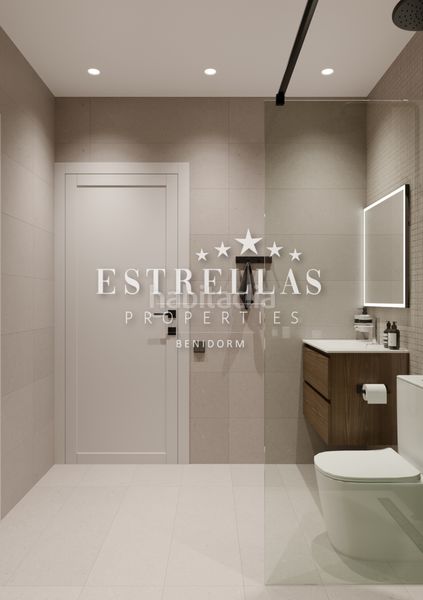 Foto c31a7c6b-179a-436f-8dfd-10a771c6bd4e. Apartament amb calefacció piscina a Playa Poniente Benidorm