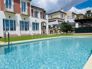 Chalet in Golf Bahía