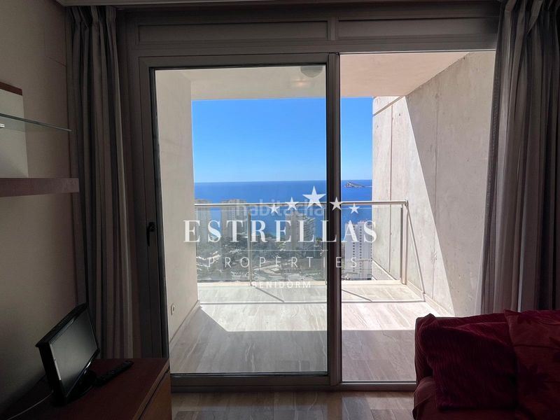 Foto 29ff4895-b120-4fda-bc9c-8d8d19670698. Apartament amb calefacció aparcament piscina a Via Parque Benidorm