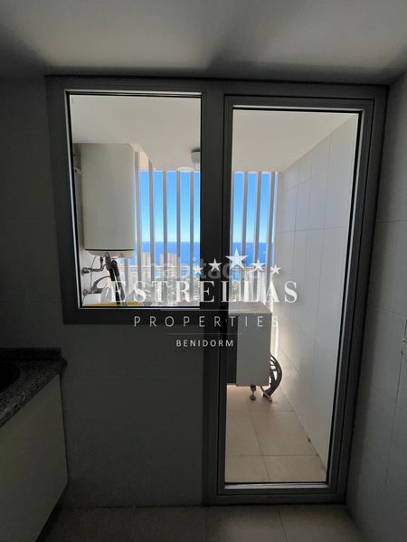 Foto ae3f9531-f4ec-4107-b073-3b0ff3406af2. Apartament amb calefacció aparcament piscina a Via Parque Benidorm