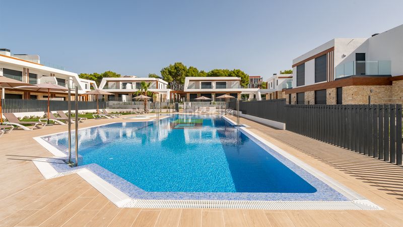 Foto 735150a1-7a05-40e3-ba61-7005f3759d72. Casa adossada a Cala Ratjada Capdepera