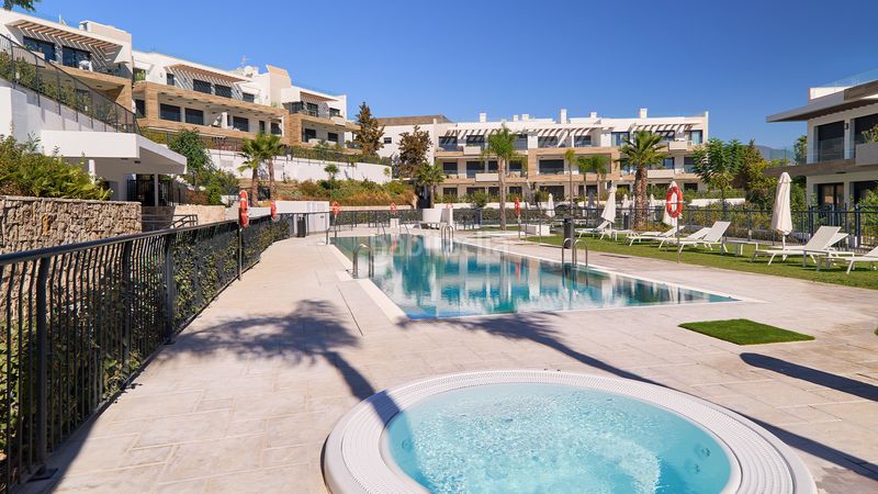 Foto bcf167d6-2eeb-47f6-8767-68f4bdc5251d. Apartament a Benatalaya Estepona