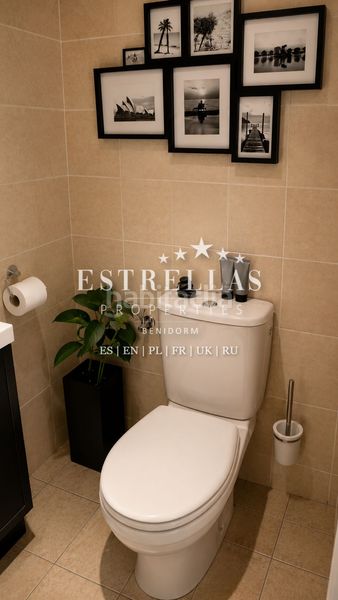 Foto 5525da89-a8a2-4bd1-b570-ba47e7db04c9. Xalet amb aparcament piscina a balcón de Finestrat-terra marina Finestrat