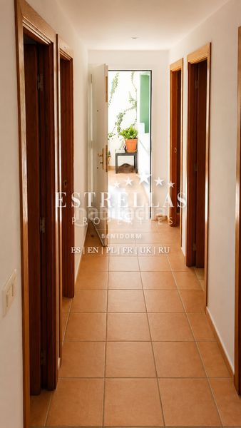 Foto dadfc3bf-14ff-48e5-881c-d8626c0bc105. Xalet amb aparcament piscina a balcón de Finestrat-terra marina Finestrat