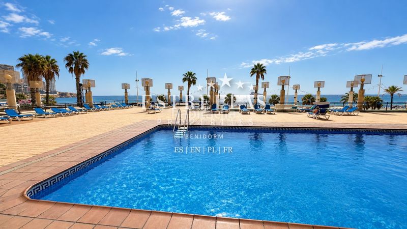 Foto 3133ce50-d306-449d-98b4-501fec5b8e16. Apartament amb calefacció piscina a Playa Levante Benidorm