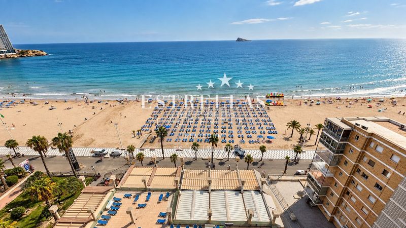 Foto 927f244c-9eb1-4ce5-bc8c-d5b66a3be168. Apartament amb calefacció piscina a Playa Levante Benidorm