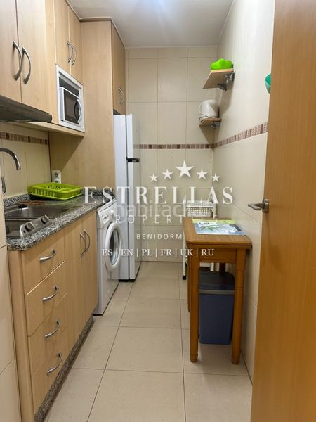 Foto 958ccfb4-697e-4a0a-aeaa-5933d275c8f4. Apartament amb aparcament piscina a Playa Levante Benidorm