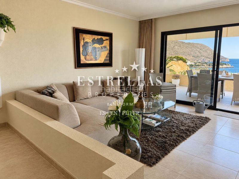 Foto 7a2c479c-4f02-4cbd-8fd0-066d87d2b7f7. Apartament amb aparcament piscina a Mascarat Altea