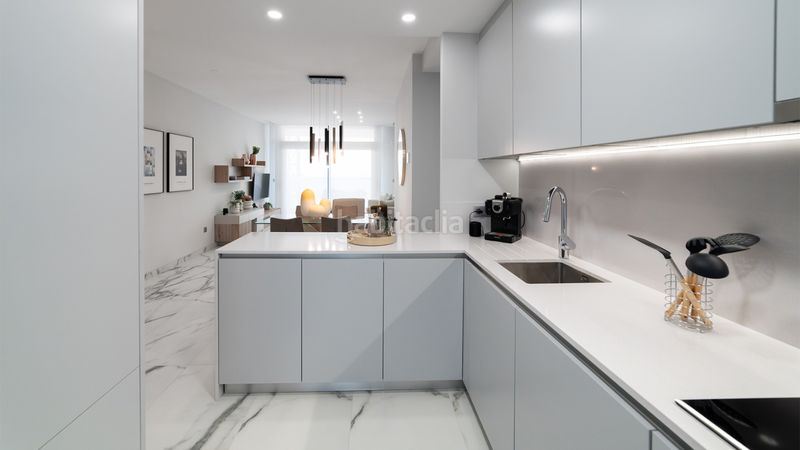 Foto 29e3f857-1614-4560-86a8-2d7154b69730. Apartament amb calefacció aparcament piscina a Playa Poniente Benidorm