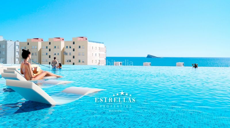 Foto 5d08273a-ac5c-4d6a-a63f-95ef4b616e6b. Apartament amb calefacció aparcament piscina a Playa Poniente Benidorm