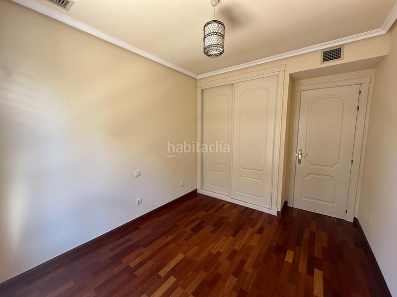 Foto ed591f73-de7b-4065-95b0-369fff23b48f. Rent flat with heating parking pool in Monte el Pilar Majadahonda