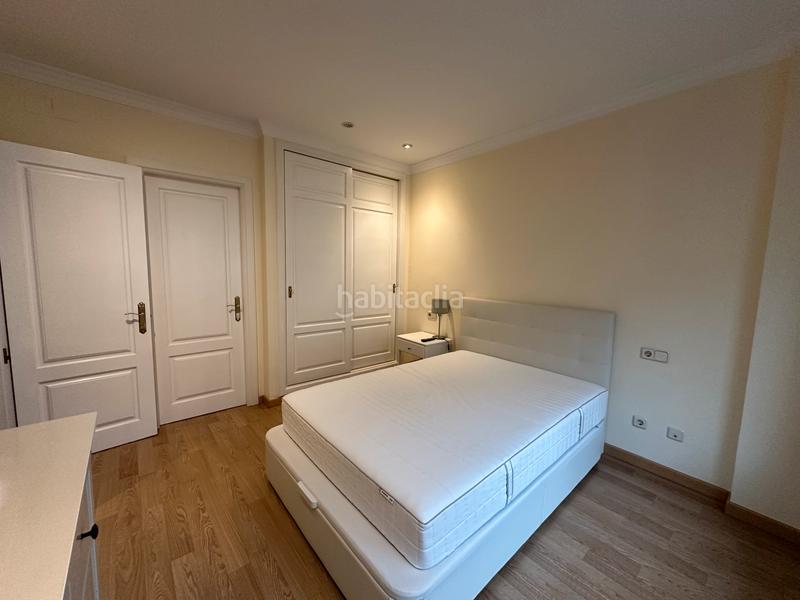 Foto 3871a777-8732-4946-8e77-e60837b32029. Location appartement avec parking dans Almagro Madrid