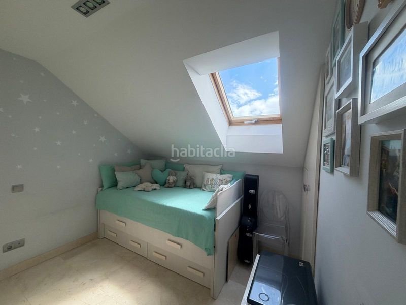 Foto ed704676-10bd-4164-b4c2-ac741bb2d133. Duplex with heating pool in Los Ángeles-Jarandilla Torrelodones