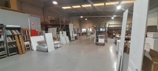 Nave industrial  Carrer del bages. Nave totalmente equipada
