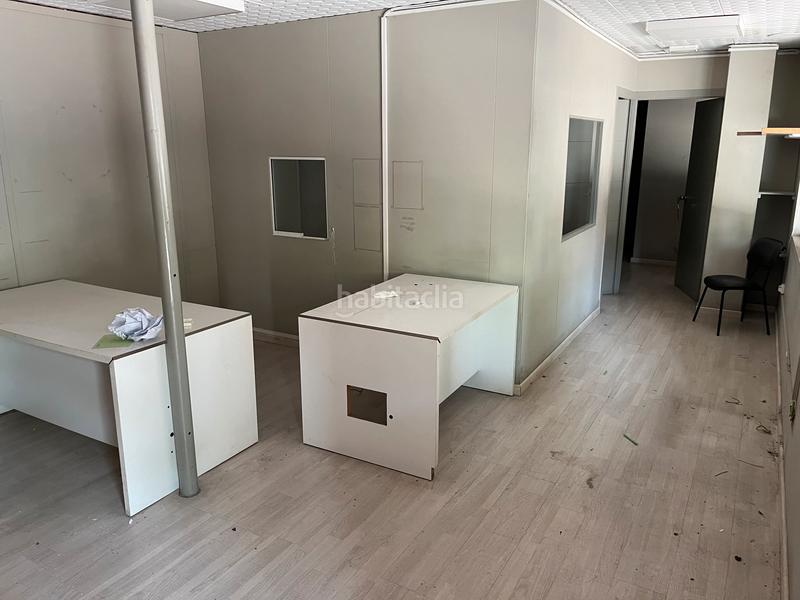 Foto f88d0813-cd90-4dbd-a890-759d5af4a3f2. Affitto capannone industriale in Can Vinyals Esparreguera