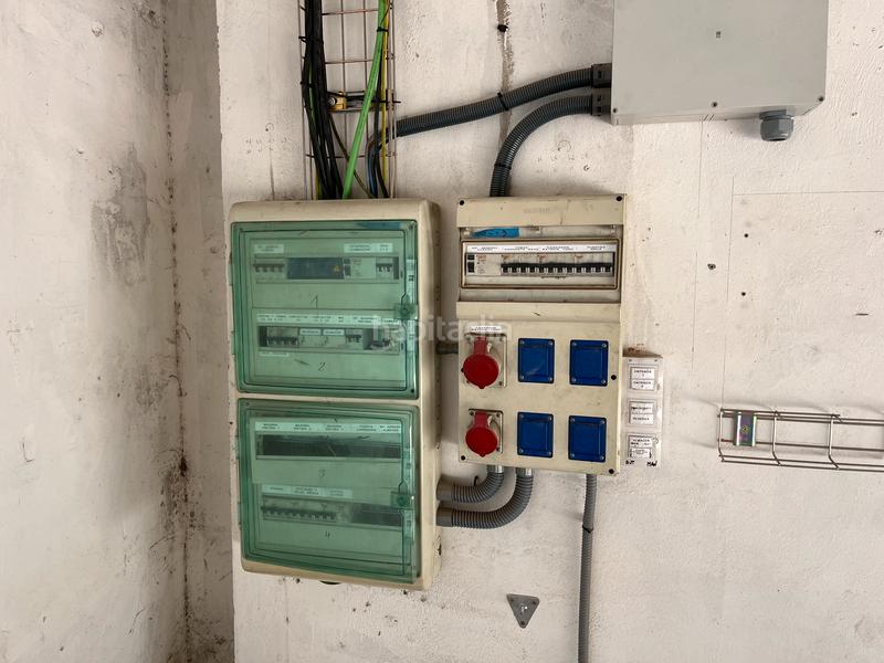Foto f6a1e681-4570-422a-8455-b6f7686e9e01. Location bâtiment à usage industriel dans Can Vinyals Esparreguera