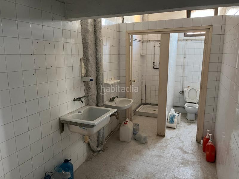 Foto b74d434a-0457-48d5-bb4f-c3f8e02cb275. Alquiler nave industrial nave equipada con puente grua 6 toneladas y gran patio en Sant Esteve Sesrovires