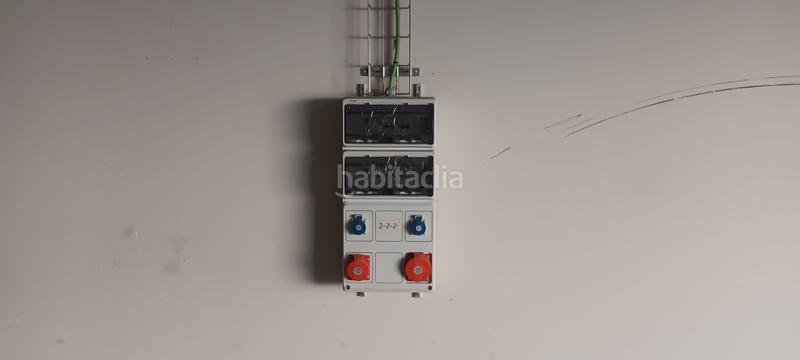 Foto e344ca03-53b9-4d9c-b330-f30017feb4cd. Nave industrial en n/a nave en venta en Sant Esteve Sesrovires