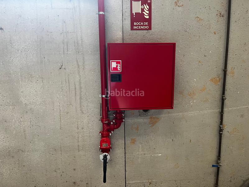 Foto a38254fb-840d-428a-a4cb-c60316cad0b5. Location bâtiment à usage industriel dans Can Rial Esparreguera