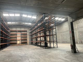 Miete Fabrikhalle  Carrer del c�ntir. Nave industrial con gran patio buena entrada de camiones