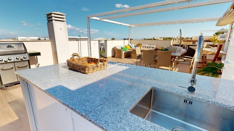 Foto 4d2cd534-18d0-4ae9-b2e6-90d7b611b712. Casa amb aparcament piscina a Los Balcones-Los Altos Torrevieja