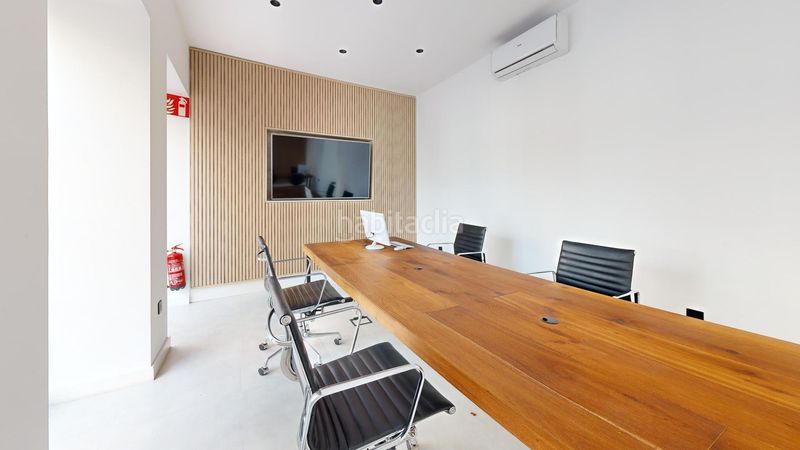 Foto b1b30cfc-59b6-430f-afe3-139e943f00cb. Business premise in Puerto Deportivo Torrevieja