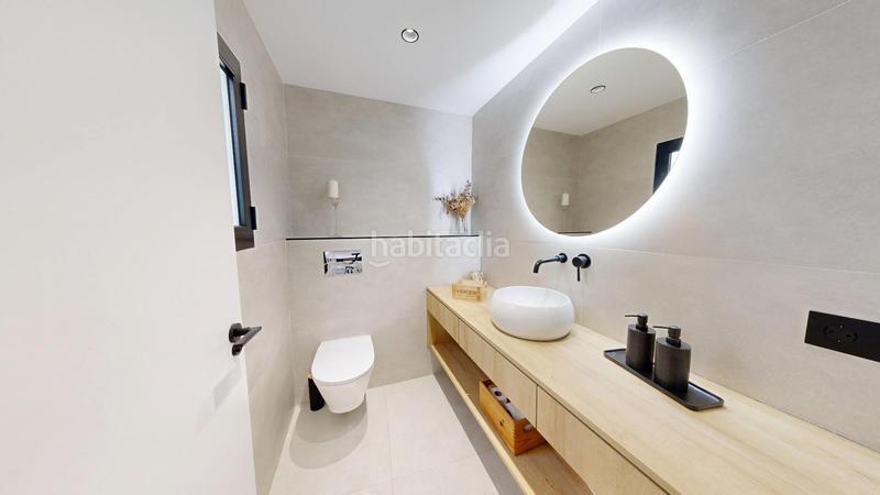 Foto d05860de-db02-426d-acad-1ab95862d9aa. Casa adossada a Puerto Deportivo Torrevieja