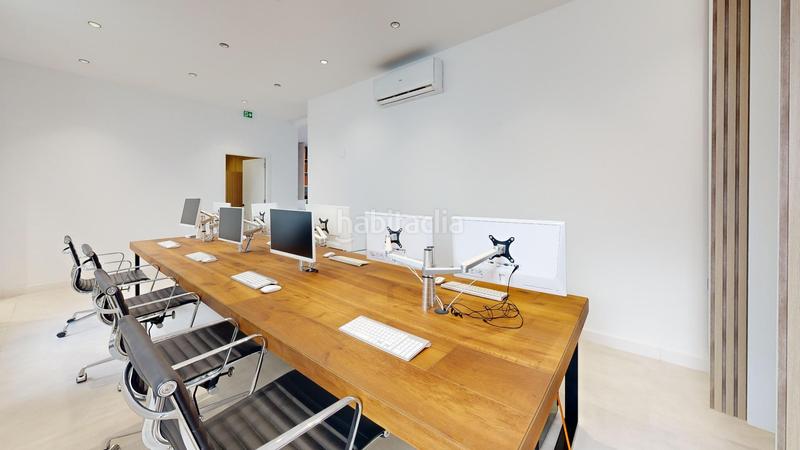 Foto d10231df-c3c3-4b2f-8d12-eaba0fdfd06b. Casa adossada a Puerto Deportivo Torrevieja