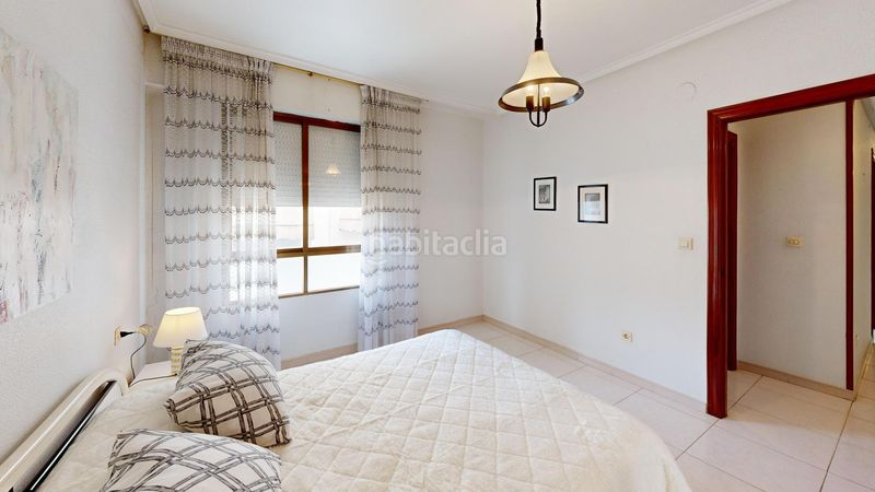 Foto b96c35a8-bb29-4c3f-b64a-bb680fa61222. Àtic amb aparcament a El Acequión Torrevieja