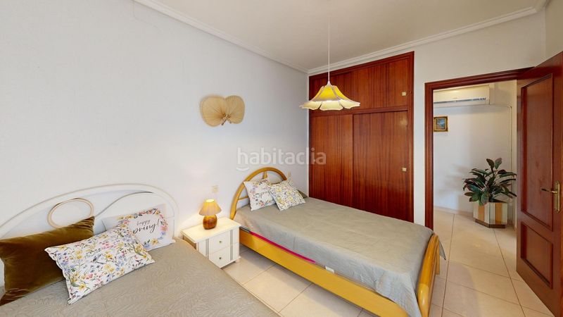 Foto c83bab15-bcbb-40dc-b475-0b4e112f4c1c. Àtic amb aparcament a El Acequión Torrevieja