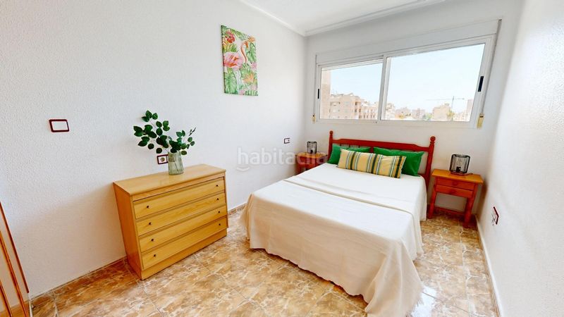 Foto e9ab7cfe-7efc-4a1e-8d1e-b24ac556d9f8. Apartament amb aparcament piscina a nueva Torrevieja Torrevieja