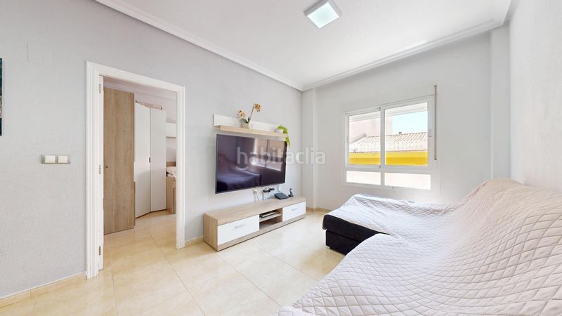 Foto 1c728295-540e-4f30-a304-c594907959d4. Apartament amb piscina a Montesinos (Los)