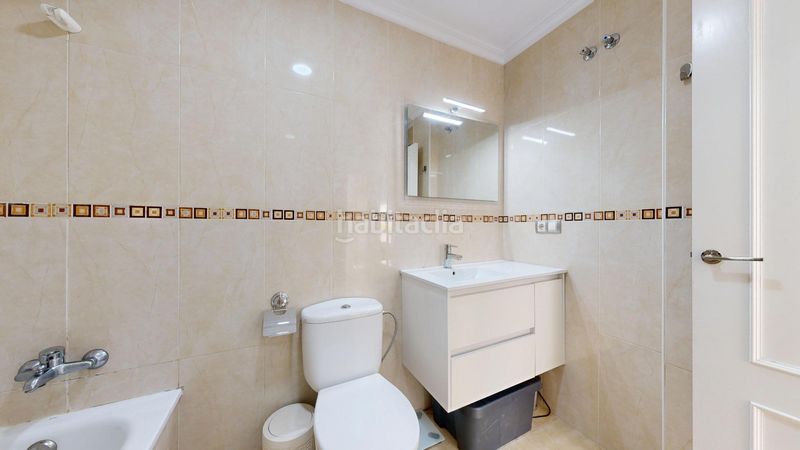 Foto 253a37b1-b202-4304-9756-a27f87241c55. Apartament amb piscina a Montesinos (Los)