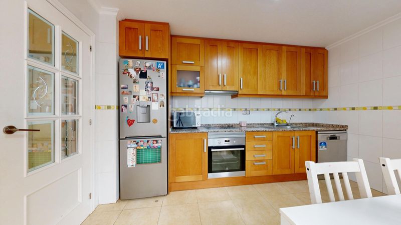Foto 8b483f24-a416-4b27-83e4-289bb50cd108. Apartament amb piscina a Montesinos (Los)