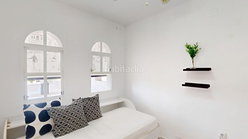Foto b35d28fe-d356-4602-acc9-44d3258005c0. Casa amb aparcament piscina a Playa Flamenca Orihuela