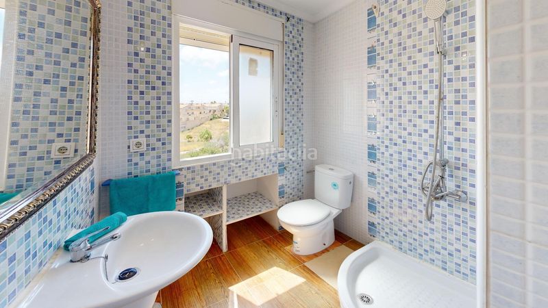 Foto b6c13dca-a13c-4ea6-b974-40fe125b16e7. Casa amb aparcament piscina a Playa Flamenca Orihuela