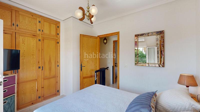 Foto c294c8c3-a320-416a-9274-620573a82873. Maison jumelée avec piscine dans Zona Carrefour - Urbanizaciones Torrevieja