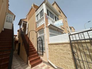 Doppelhaus in Torreblanca. 3 dormitorios, solarium, piscina, parking y sol!!