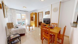 Apartamento en Avenida san emigdio 37. Piso con encanto en torrevieja, a solo 7 min de las playas y pis