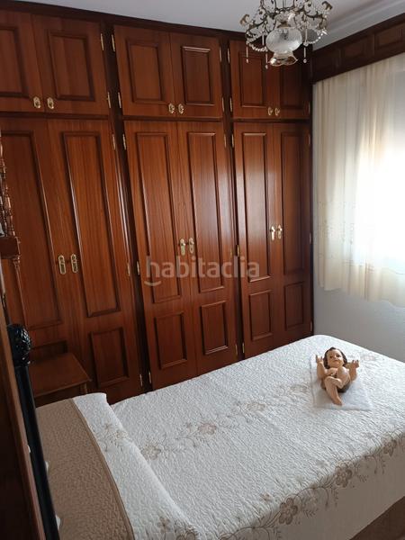 Foto f21a4b8d-e968-4b4c-bba3-8c0ce28e2ecd. Maison jumelée dans barriada verbena a 46 dans Villaviciosa de Córdoba