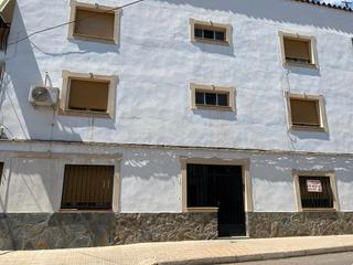 Pis  Calle manuel arribas. Piso en planta baja c/ manuel arribas